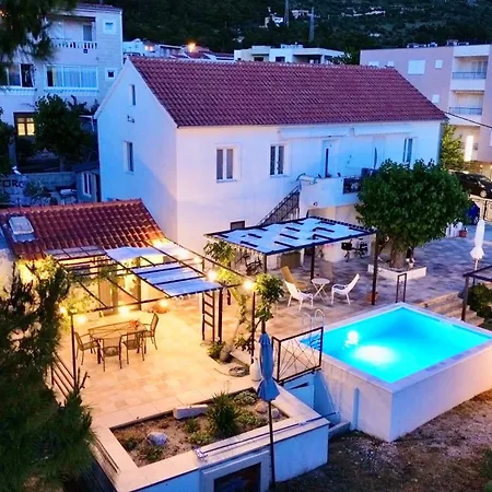 Summer Apartment *